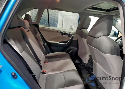 2021 Toyota Rav4 Xle from USA, damaged, VIN 2T3P1RFV7MC146840